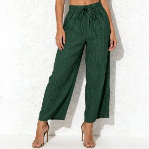 Relaxed Draping Casual Trousers With A Drawstringstylish And Versatile